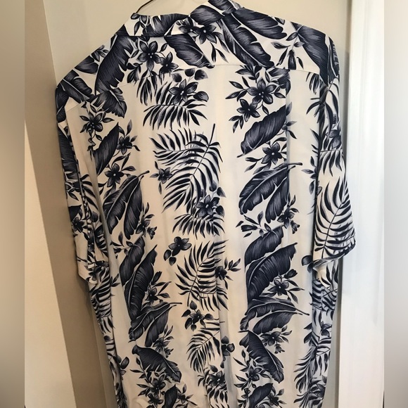 Polo by Ralph Lauren Men’s Short Sleeve Button Down - Picture 7 of 8